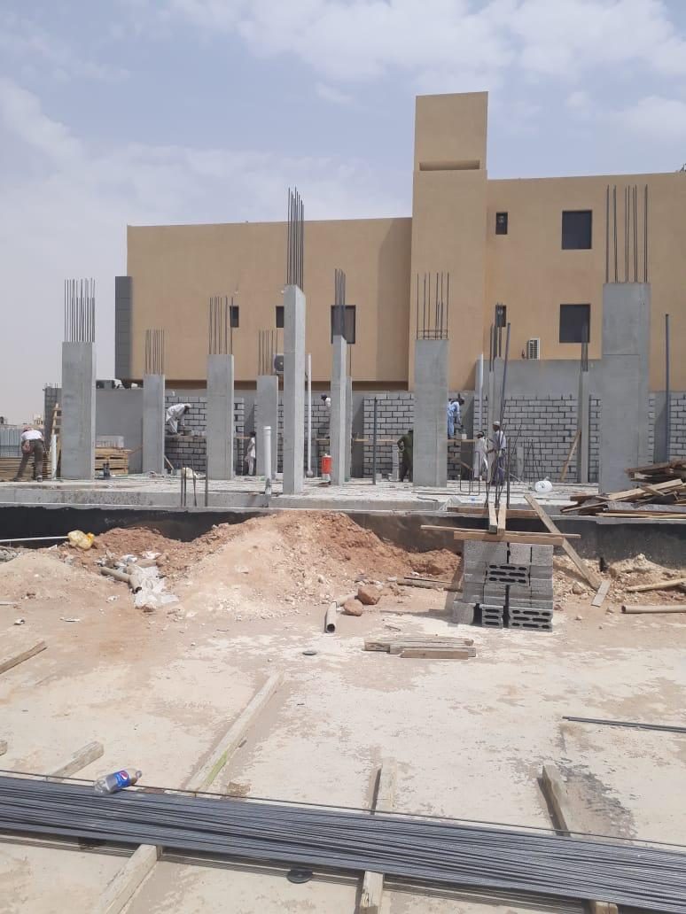 جانب من تنفيذ مشاريع شركة قمة تباريج للمقاولات العامة في الرياض